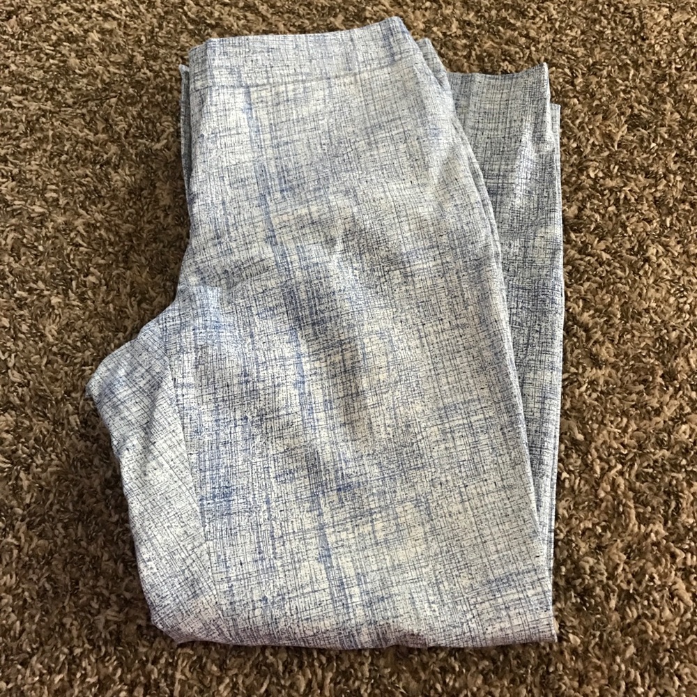 White and blue ankle dress pants